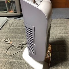 セラミックヒーター　人感センサー付　コイズミ KS-PH089  2019年の画像