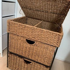 カゴ収納ケースの画像