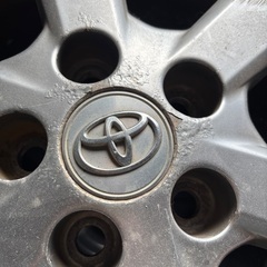 【購入者決定】アイシスプラタナ純正ホイールの画像