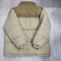 未使用品　JINGPIN７００モデル　ダウンジャケット　ライトブラウン　メンズMサイズ　レデイーズＬサイズとなりますの画像