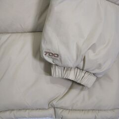 未使用品　JINGPIN７００モデル　ダウンジャケット　ライトブラウン　メンズMサイズ　レデイーズＬサイズとなりますの画像