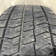 お話し中　ブリヂストン　vrx2スタッドレス　215/60r16 4本　冬タイヤの画像