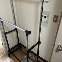 ハンガーラック(2024)の画像