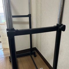 ハンガーラック(2024)の画像