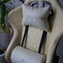 【中古】RAKU ゲーミングチェアの画像