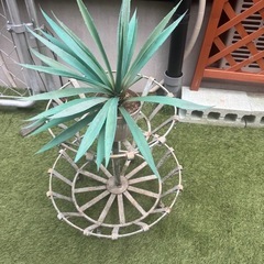 ガーデニングバスケット　オブジェ　の画像