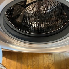 未使用に近い　2025年製　山田電気　ドラム式洗濯乾燥機　ロロ　の画像