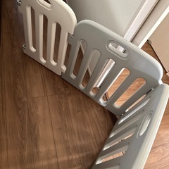 ベビーサークルの画像