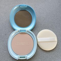 美白するパウダー　美白おしろい　[未使用品]の画像