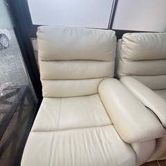 最終値下げ　ニトリリクライニングソファーの画像