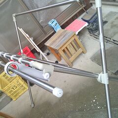 洗濯干しに便利です「物干し竿付き」の画像