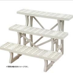 500円 花棚の画像