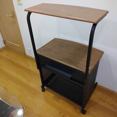 パソコンデスク　ゲーミングデスク　２段式　キャスター付きの画像