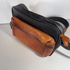 ベルルッティ風　ショルダーバックの画像