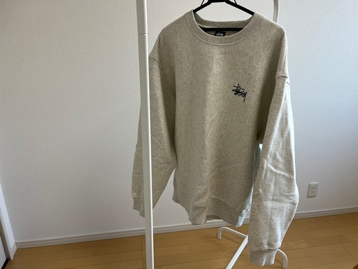 Stüssy　トレーナー