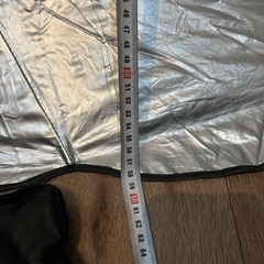 車のサンシェード　折りたたみ　2週間ぐらい使用の画像