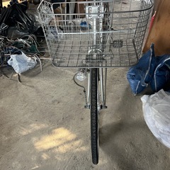 自転車　27インチ　6段切替　オートライトの画像