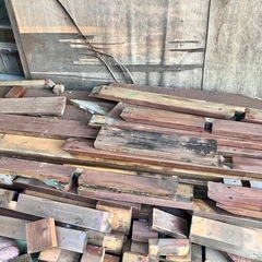 建築廃材の画像