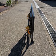 ▲株式会社高儀（TAKAGI）製のアースマンシリーズの折り畳み作業テーブルの画像