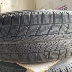 50プリウススタッドレスの画像