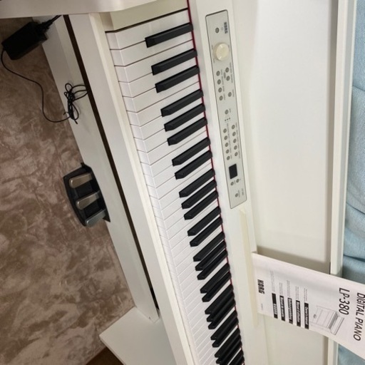 コルグ　電子ピアノ