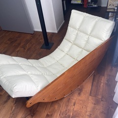 一人掛けロッキングチェア（ほぼ未使用•美品）の画像