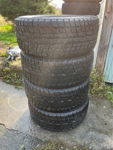 275 50 20 スタッドレス