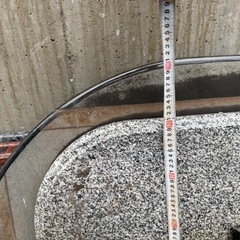 石のテーブルの画像