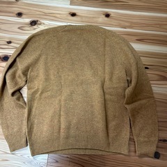 ユニクロ　ニット　XLの画像