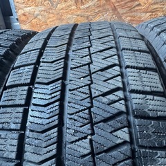 バリ山　BRIDGESTONE ブリヂストン　ブリジストン　VRX2 205/55R16 スタッドレス　タイヤ　2021年製　16インチの画像