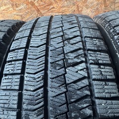 バリ山　BRIDGESTONE ブリヂストン　ブリジストン　VRX2 205/55R16 スタッドレス　タイヤ　2021年製　16インチの画像