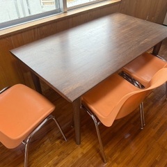 【大きめ】テーブル セット(ダイニングテーブル)《椅子セット》の画像