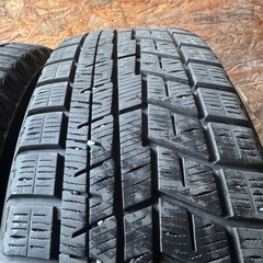 バリ山　YOKOHAMA ヨコハマ　IG60 195/65R15 スタッドレス　タイヤ　2022年製　15インチの画像