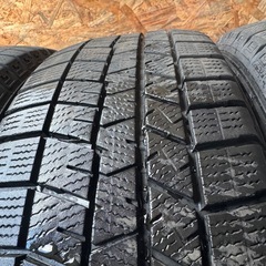 バリ山　DUNLOP ダンロップ　WM03 205/60R16 スタッドレス　タイヤ　2020年製　16インチの画像