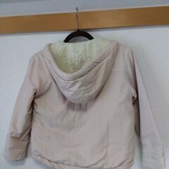 ★子供用アウター（フード付き）の画像