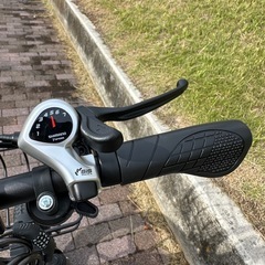 【ほぼ新品】FLYFISH 電動アシスト自転車 ホワイトの画像