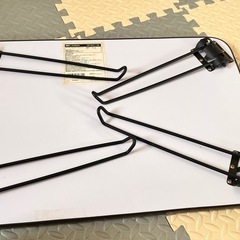 折りたたみテーブルの画像