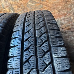 バリ山　BRIDGESTONE ブリヂストン　ブリジストン　VL1 145R12 LT 6PR 2018年製　12インチの画像