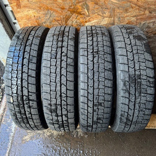 バリ山　DUNLOP ダンロップ　WM02 155/65R14 スタッドレス　タイヤ　2022年製　14インチ