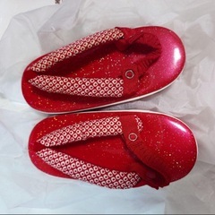 七五三　3歳　被布　赤とピンクの花柄 被布着の画像