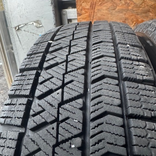 バリ山　BRIDGESTONE ブリヂストン　ブリジストン　VRX2 155/65R14 スタッドレス　タイヤ　2018年製　14インチ