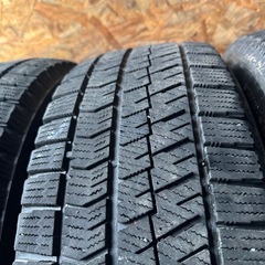 BRIDGESTONE ブリヂストン　ブリジストン　VRX2 215/65R16 スタッドレス　タイヤ　2018年製　16インチの画像