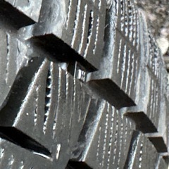 バリ山　YOKOHAMA ヨコハマ　IG60 225/45R18 スタッドレス　タイヤ　2019年製　18インチ　２本の画像