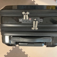 短期旅行用スーツケースの画像