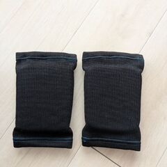 バレーボール 膝サポーター新品未使用の画像