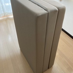 マットレス(シングル、三つ折り)の画像
