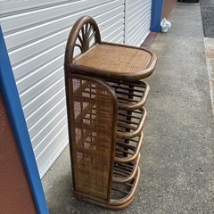 籐シューズラック
の画像