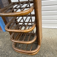 籐シューズラック
の画像