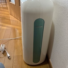 アイリスオーヤマ
除湿器の画像