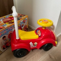 【箱付き】アンパンマンカーの画像